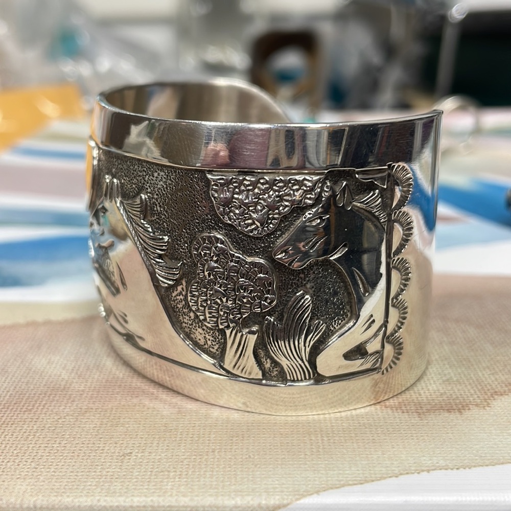 Navajo Floyd Becenti Native American Sterling Silver Overlay Horse Open Bracelet - Picture 2 of 9